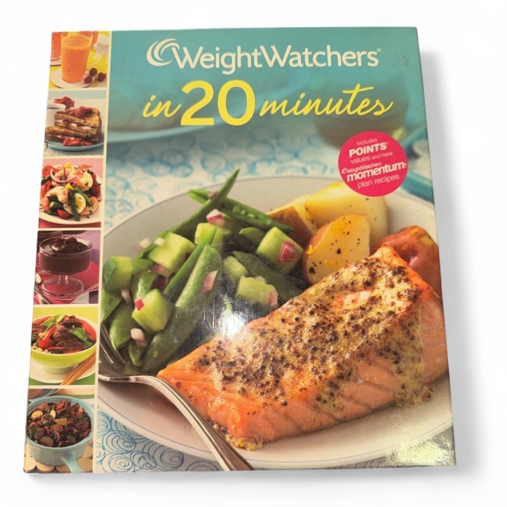 Weight Watchers In 20 Minutes Cookbook with Vibrant Cover